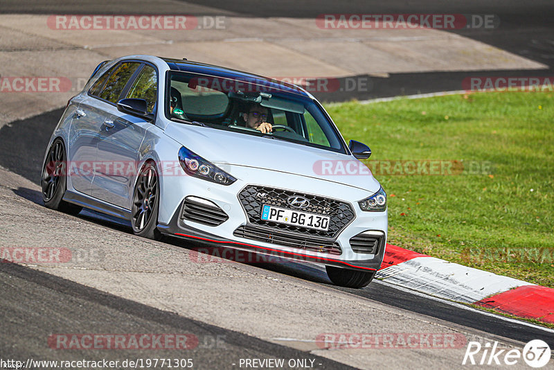 Bild #19771305 - Touristenfahrten Nürburgring Nordschleife (30.10.2022)