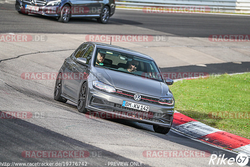 Bild #19776742 - Touristenfahrten Nürburgring Nordschleife (30.10.2022)