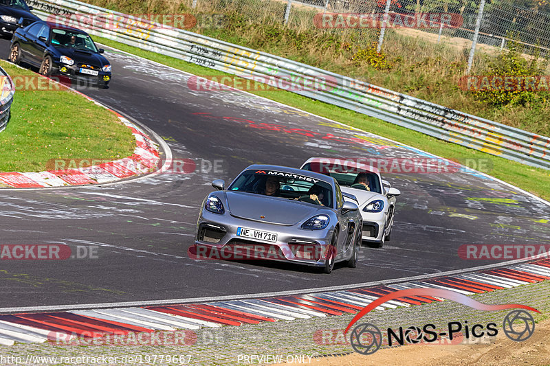 Bild #19779667 - Touristenfahrten Nürburgring Nordschleife (30.10.2022)