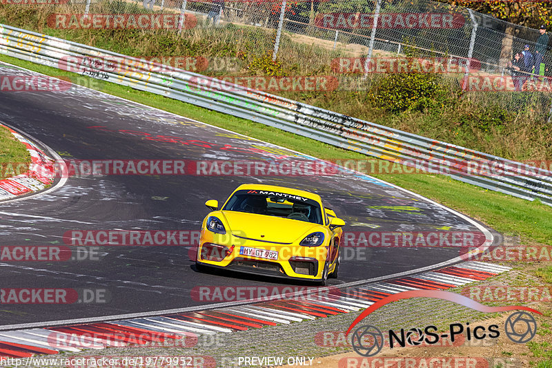 Bild #19779952 - Touristenfahrten Nürburgring Nordschleife (30.10.2022)