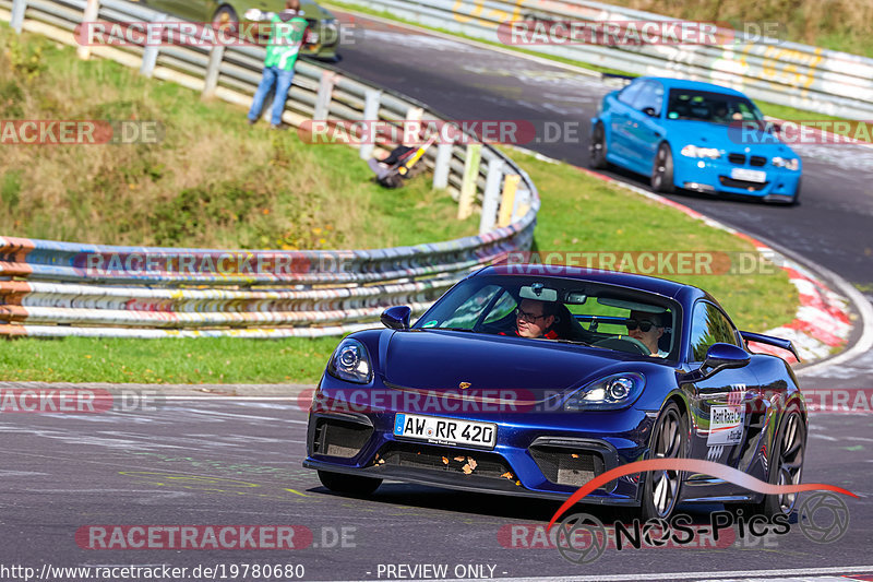 Bild #19780680 - Touristenfahrten Nürburgring Nordschleife (30.10.2022)