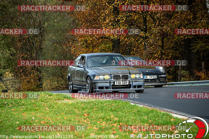 Bild #19811220 - Touristenfahrten Nürburgring Nordschleife (30.10.2022)