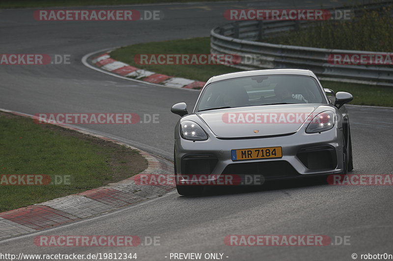 Bild #19812344 - Touristenfahrten Nürburgring Nordschleife (30.10.2022)