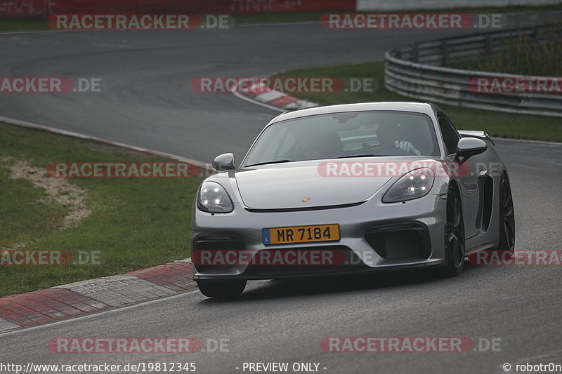 Bild #19812345 - Touristenfahrten Nürburgring Nordschleife (30.10.2022)