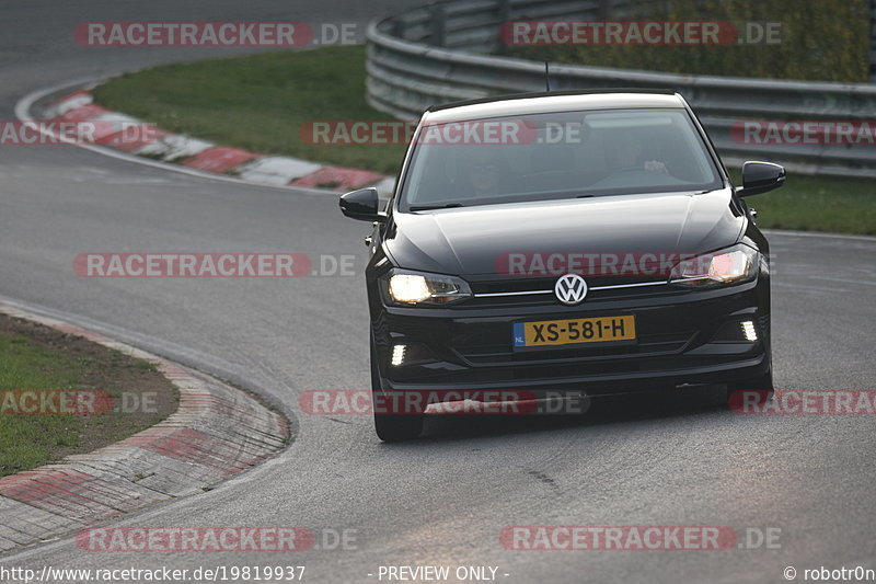 Bild #19819937 - Touristenfahrten Nürburgring Nordschleife (30.10.2022)