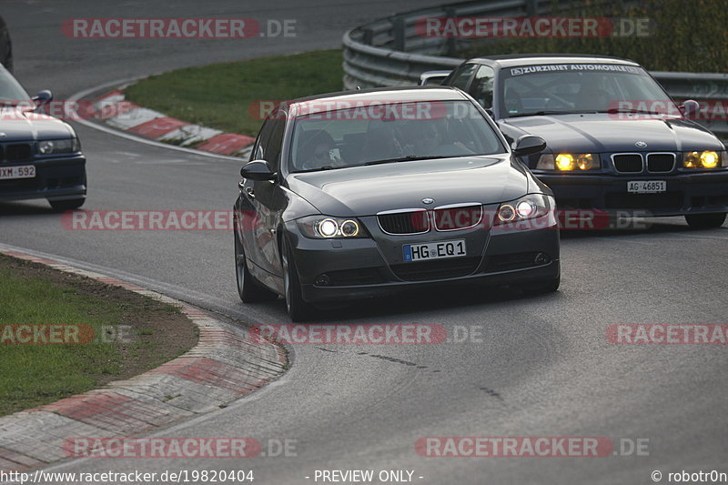 Bild #19820404 - Touristenfahrten Nürburgring Nordschleife (30.10.2022)