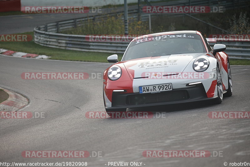 Bild #19820908 - Touristenfahrten Nürburgring Nordschleife (30.10.2022)