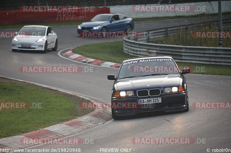 Bild #19820948 - Touristenfahrten Nürburgring Nordschleife (30.10.2022)