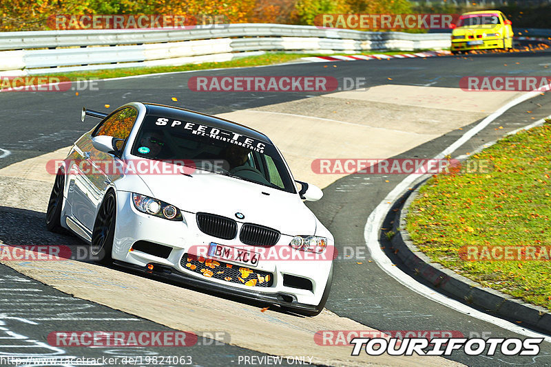 Bild #19824063 - Touristenfahrten Nürburgring Nordschleife (30.10.2022)