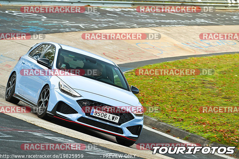 Bild #19825959 - Touristenfahrten Nürburgring Nordschleife (30.10.2022)