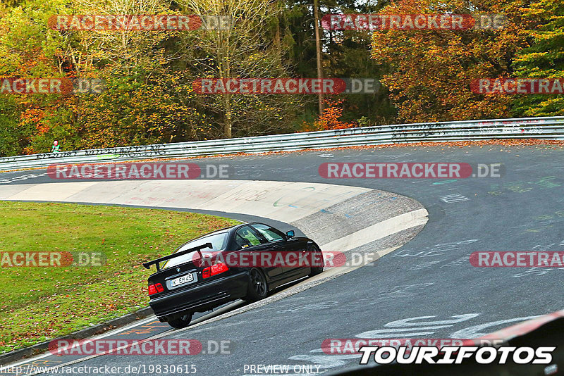 Bild #19830615 - Touristenfahrten Nürburgring Nordschleife (30.10.2022)