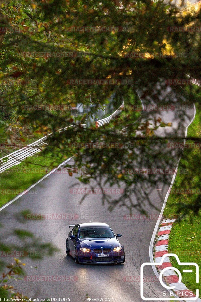 Bild #19837935 - Touristenfahrten Nürburgring Nordschleife (01.11.2022)