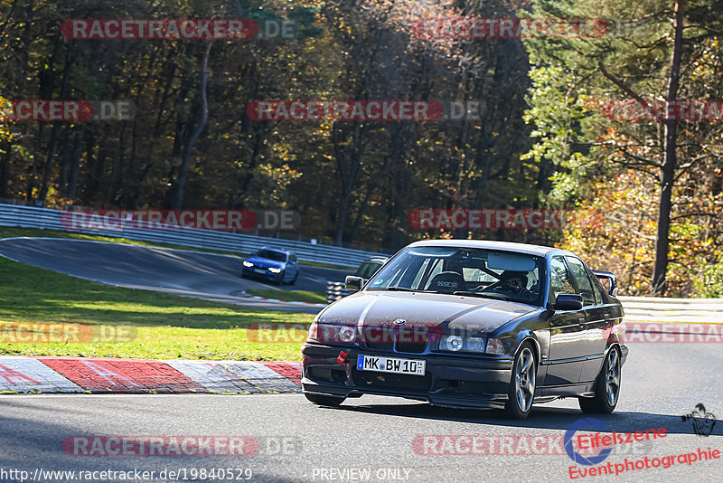 Bild #19840529 - Touristenfahrten Nürburgring Nordschleife (01.11.2022)