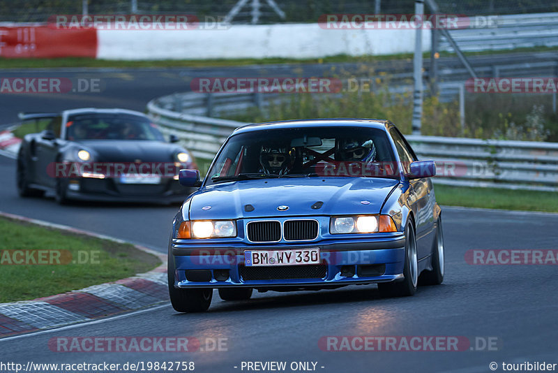 Bild #19842758 - Touristenfahrten Nürburgring Nordschleife (01.11.2022)