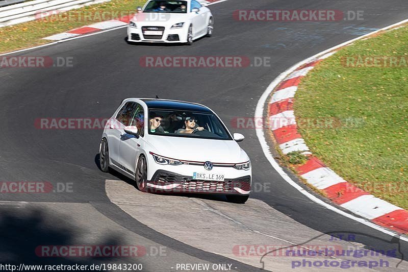 Bild #19843200 - Touristenfahrten Nürburgring Nordschleife (01.11.2022)