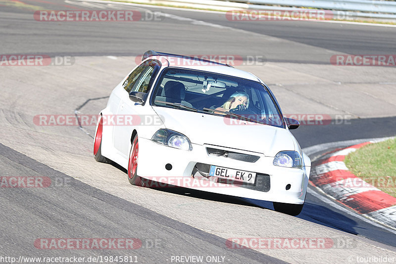 Bild #19845811 - Touristenfahrten Nürburgring Nordschleife (01.11.2022)