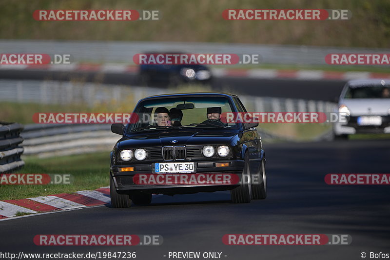 Bild #19847236 - Touristenfahrten Nürburgring Nordschleife (01.11.2022)