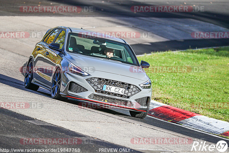 Bild #19847768 - Touristenfahrten Nürburgring Nordschleife (01.11.2022)