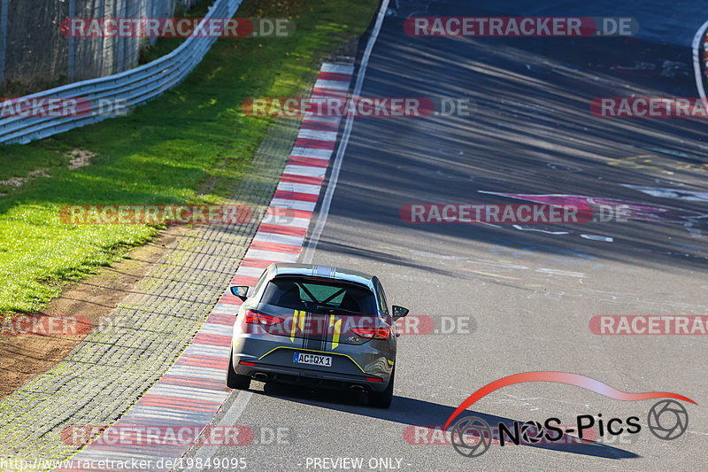 Bild #19849095 - Touristenfahrten Nürburgring Nordschleife (01.11.2022)