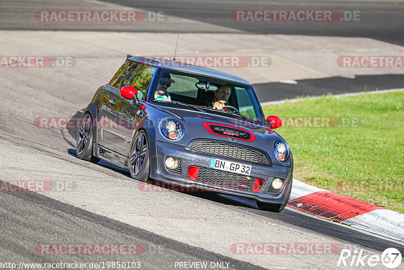 Bild #19850103 - Touristenfahrten Nürburgring Nordschleife (01.11.2022)