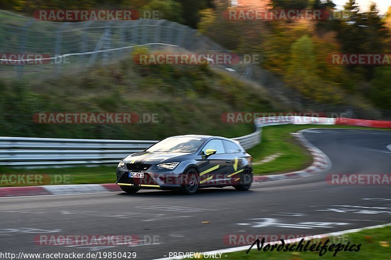 Bild #19850429 - Touristenfahrten Nürburgring Nordschleife (01.11.2022)