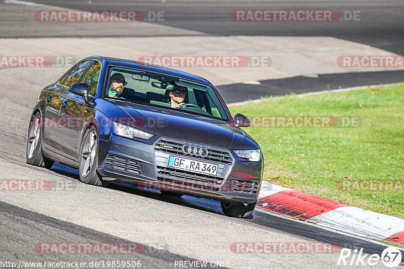 Bild #19850506 - Touristenfahrten Nürburgring Nordschleife (01.11.2022)