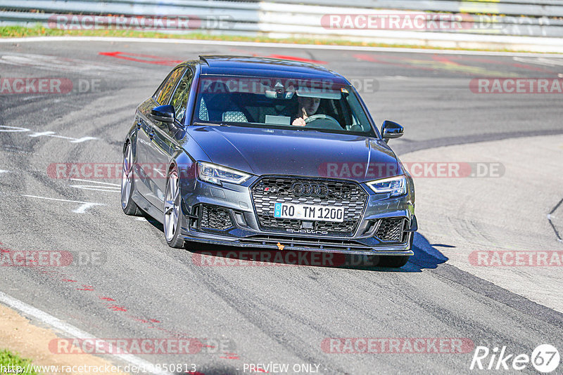 Bild #19850813 - Touristenfahrten Nürburgring Nordschleife (01.11.2022)