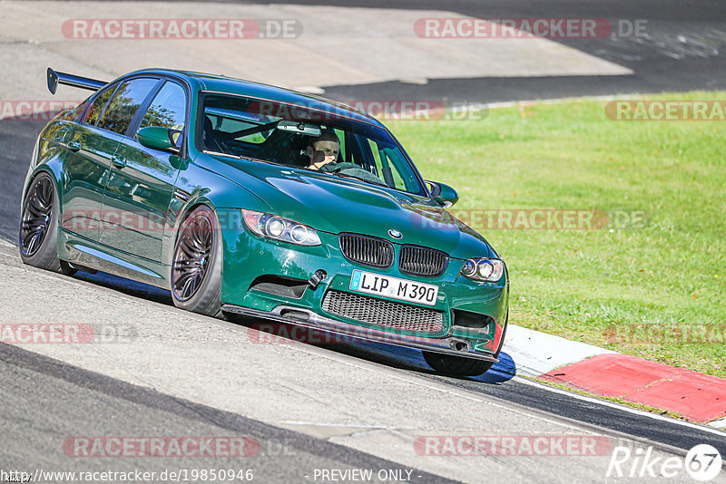 Bild #19850946 - Touristenfahrten Nürburgring Nordschleife (01.11.2022)