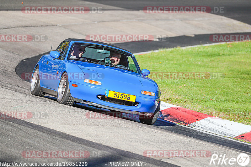 Bild #19851229 - Touristenfahrten Nürburgring Nordschleife (01.11.2022)