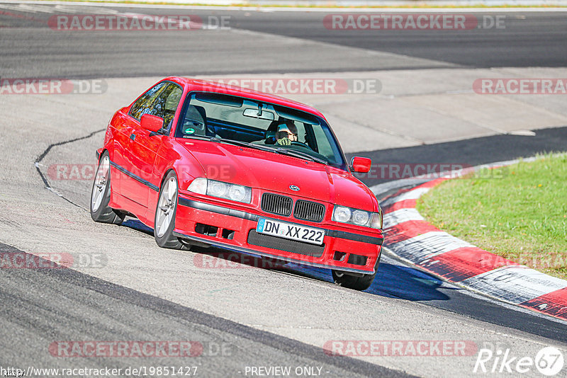 Bild #19851427 - Touristenfahrten Nürburgring Nordschleife (01.11.2022)