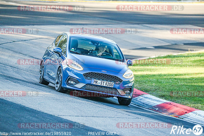 Bild #19855920 - Touristenfahrten Nürburgring Nordschleife (01.11.2022)