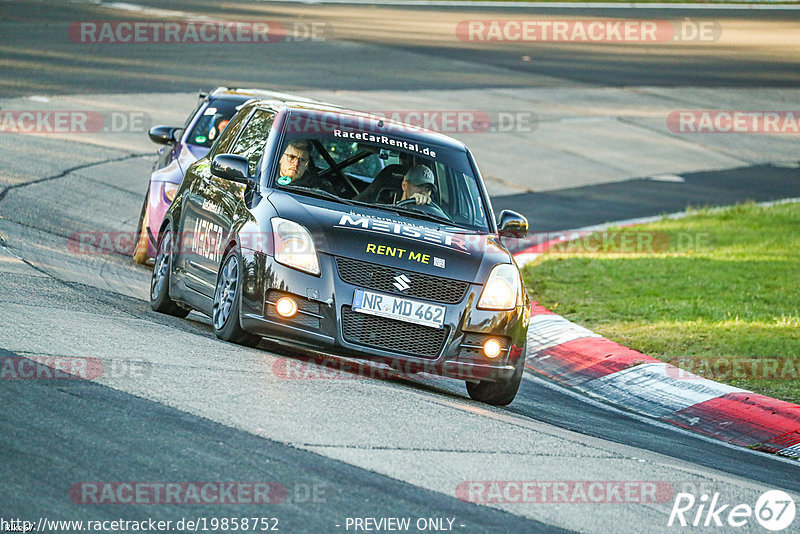 Bild #19858752 - Touristenfahrten Nürburgring Nordschleife (01.11.2022)