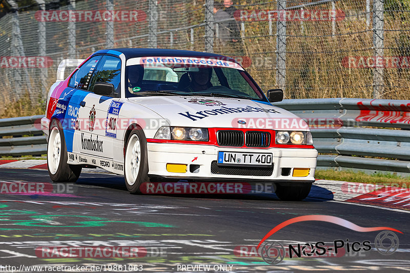 Bild #19861063 - Touristenfahrten Nürburgring Nordschleife (01.11.2022)