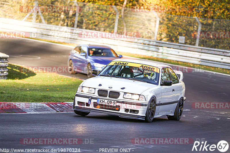 Bild #19870324 - Touristenfahrten Nürburgring Nordschleife (01.11.2022)