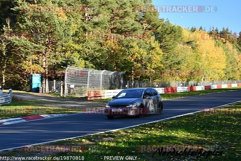 Bild #19870818 - Touristenfahrten Nürburgring Nordschleife (01.11.2022)