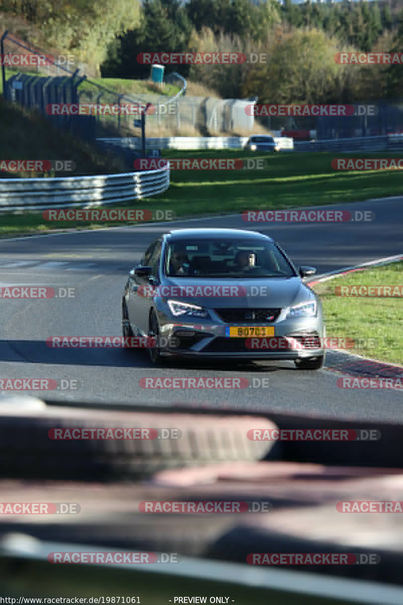 Bild #19871061 - Touristenfahrten Nürburgring Nordschleife (01.11.2022)