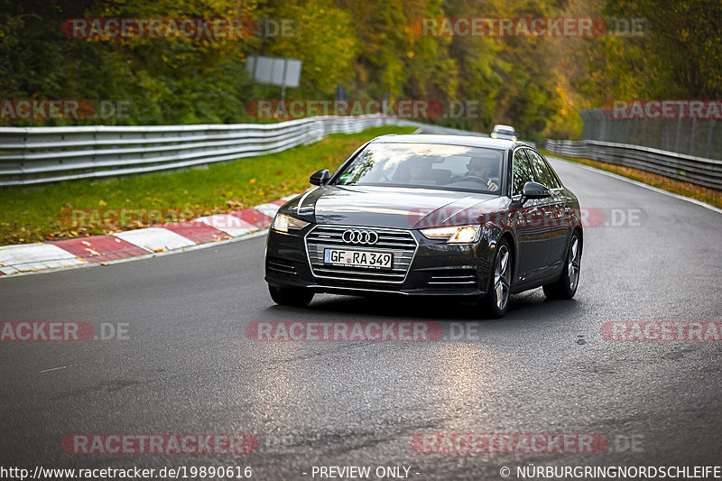 Bild #19890616 - Touristenfahrten Nürburgring Nordschleife (01.11.2022)