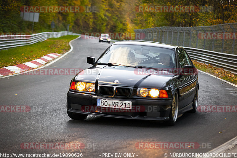 Bild #19890626 - Touristenfahrten Nürburgring Nordschleife (01.11.2022)