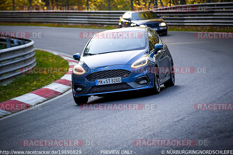 Bild #19890829 - Touristenfahrten Nürburgring Nordschleife (01.11.2022)