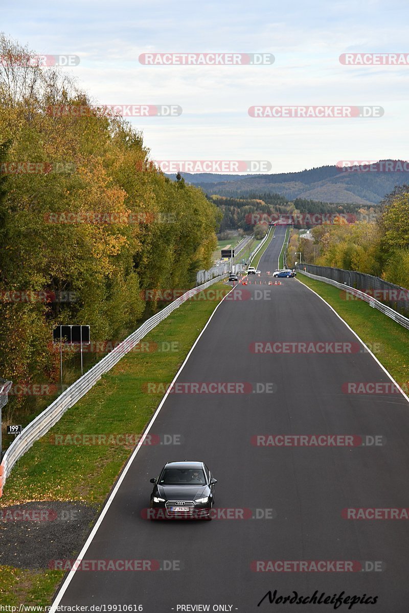 Bild #19910616 - Touristenfahrten Nürburgring Nordschleife (06.11.2022)