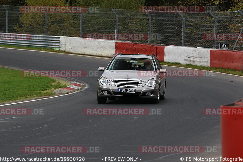 Bild #19930728 - Touristenfahrten Nürburgring Nordschleife (06.11.2022)