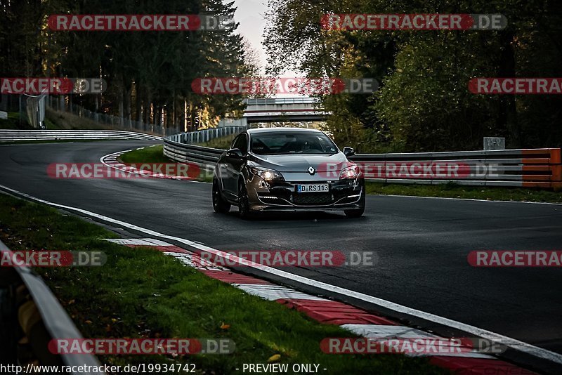 Bild #19934742 - Touristenfahrten Nürburgring Nordschleife (06.11.2022)