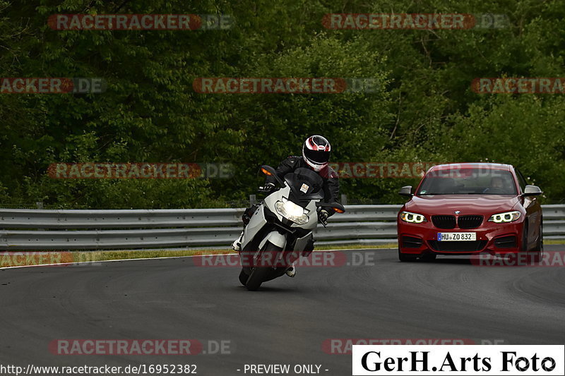 Bild #16952382 - Touristenfahrten Nürburgring Nordschleife (30.05.2022)