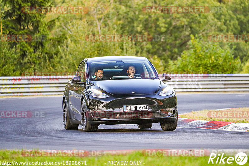 Bild #18998671 - Touristenfahrten Nürburgring Nordschleife (11.09.2022)