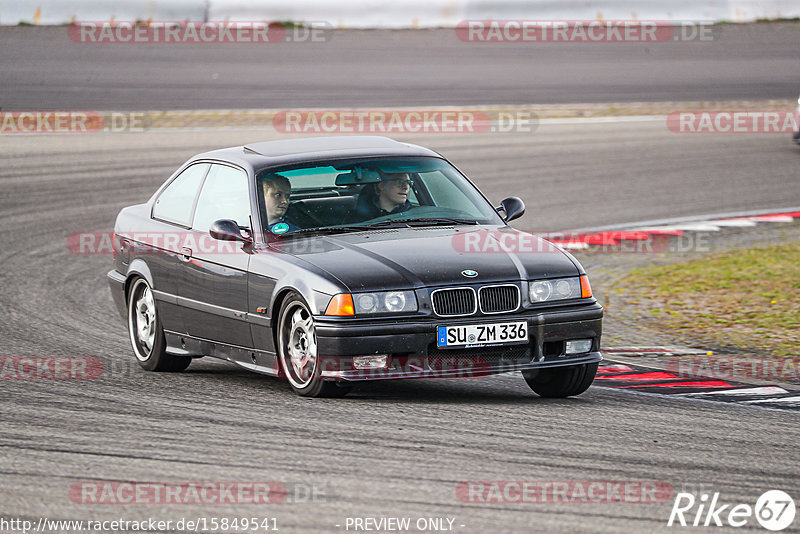 Bild #15849541 - Touristenfahrten Nürburgring Grand-Prix-Strecke (13.04.2022)