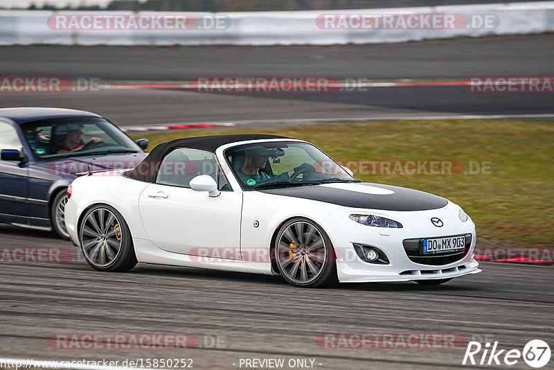 Bild #15850252 - Touristenfahrten Nürburgring Grand-Prix-Strecke (13.04.2022)