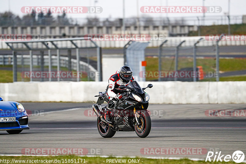 Bild #15851171 - Touristenfahrten Nürburgring Grand-Prix-Strecke (13.04.2022)