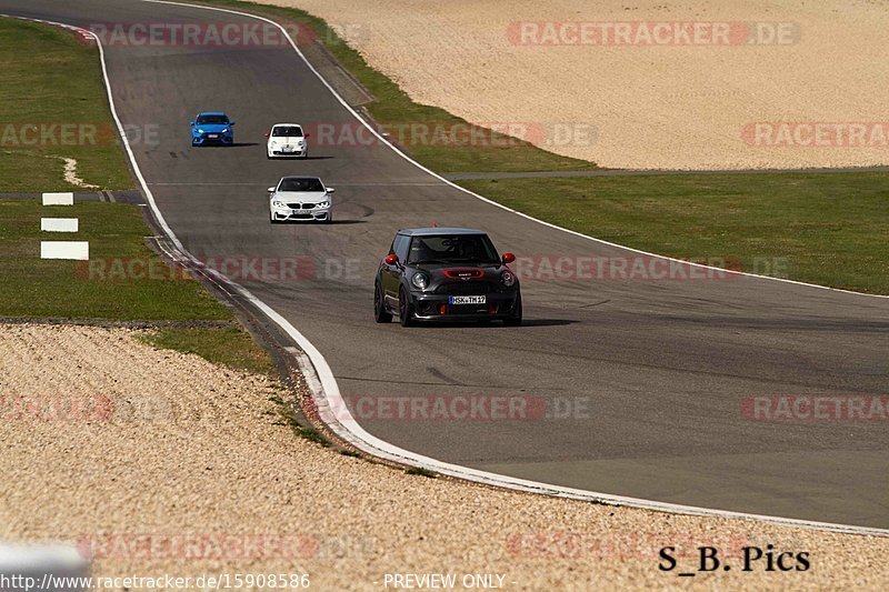 Bild #15908586 - Touristenfahrten Nürburgring Grand-Prix-Strecke (15.04.2022)