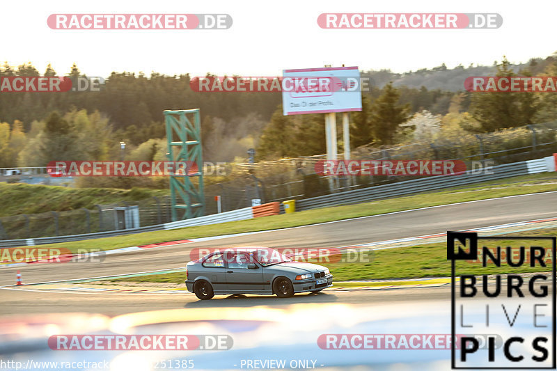 Bild #16251385 - Touristenfahrten Nürburgring Grand-Prix-Strecke (19.04.2022)