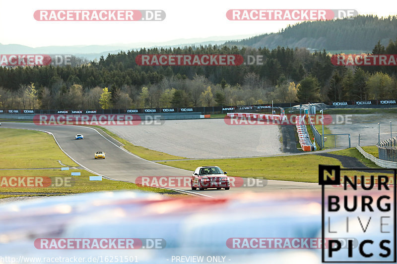 Bild #16251501 - Touristenfahrten Nürburgring Grand-Prix-Strecke (19.04.2022)